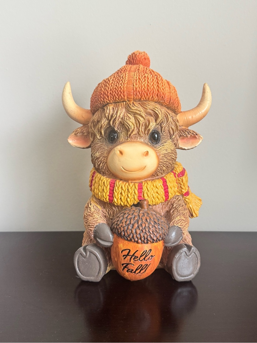 “Hello Fall” highland cow decor